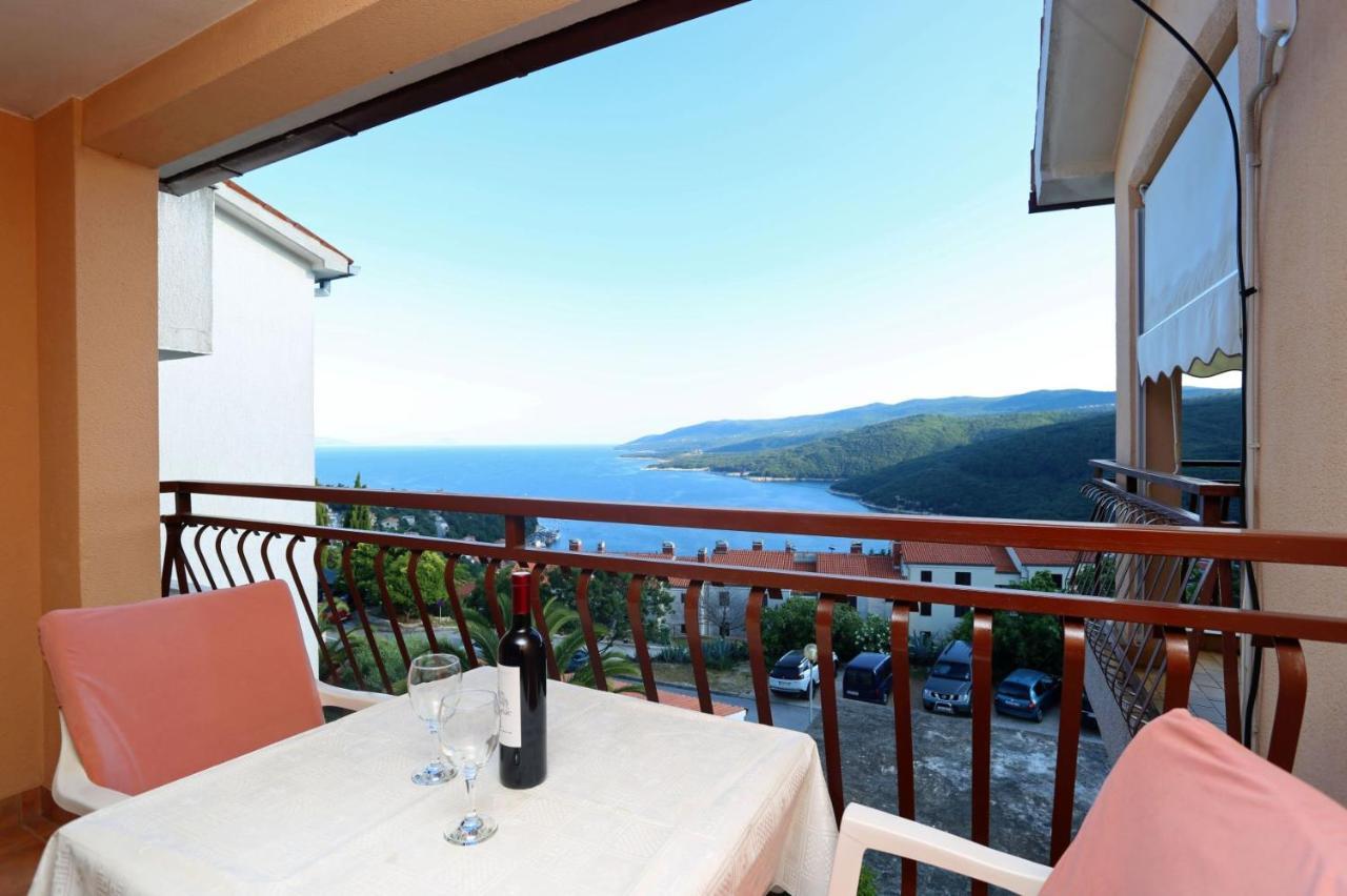 Emilia Apartament *